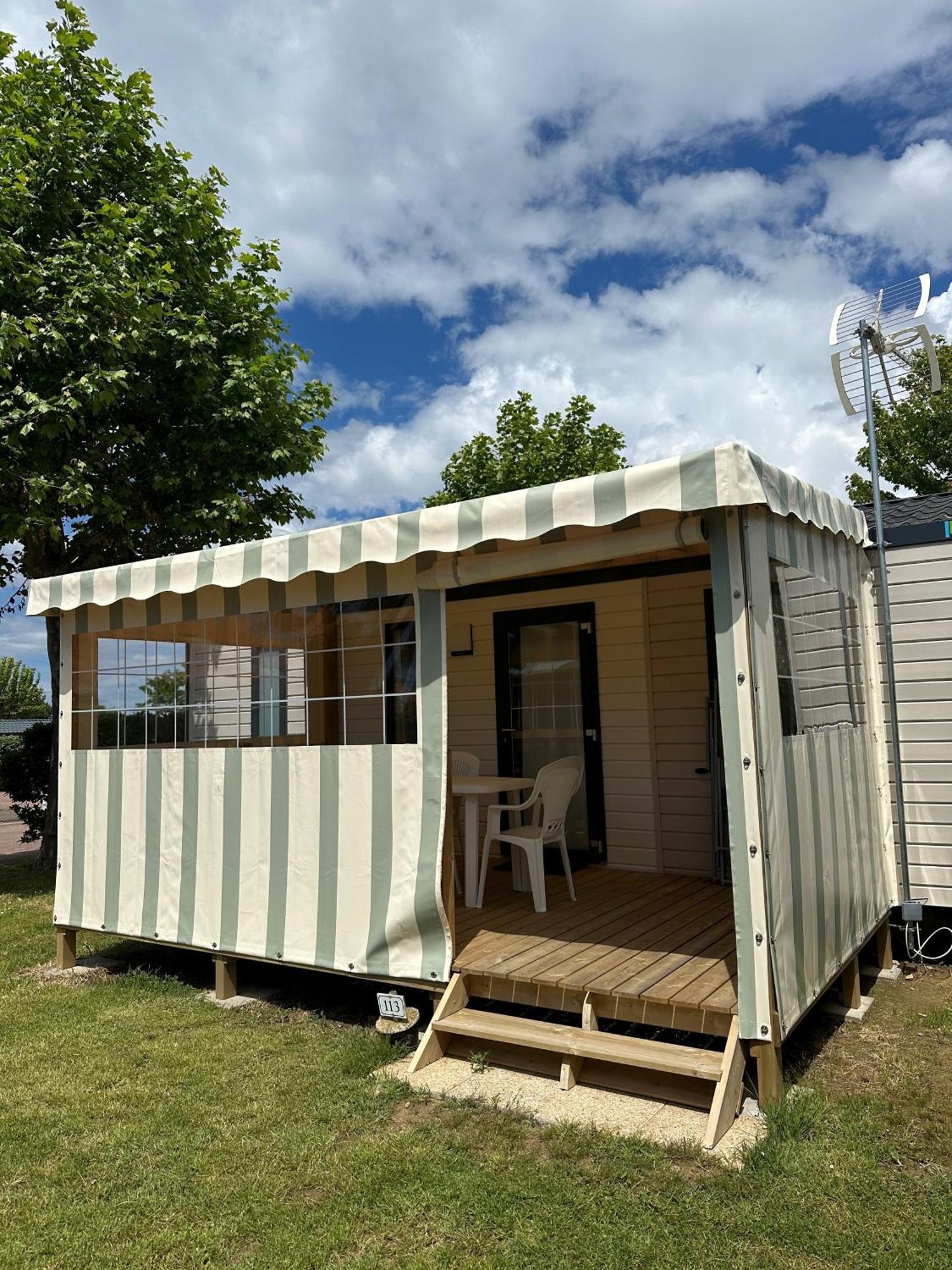 Camping Le Moulin De La Salle Les Sables-dʼOlonne Exterior foto